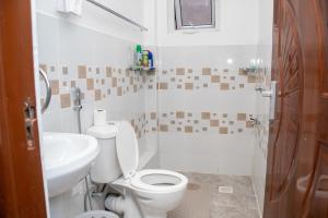 Highlander Bluzz Furnished Apartment