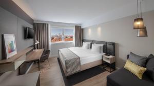 Holiday Inn Munich City Centre by IHG
