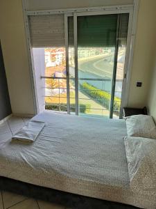 Please add me - plus one - five one four - six six two - 5576 - OceanView Villa - 5 Bedrooms on the beach