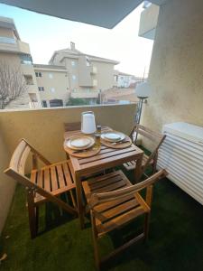 Appartements Au coeur de ste Max, la Terracota 4 pers avec parking : photos des chambres