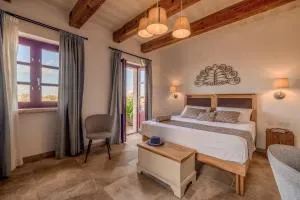 Mulberries - Ħas-Sajd