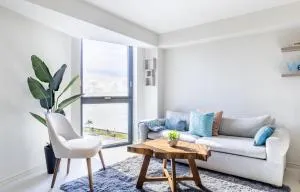 Cloud Vista, Luxury 1bdr apartment with pool and gym - Harbour View