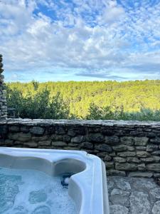 Maisons de vacances La maison Haut-perche townhouse with view and jacuzzi : photos des chambres