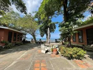 Coral Suites - casitas & apartment on private beach - 马塔布凯