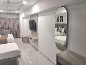 Hotel Shaligram Inn