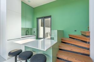 Black Mountain Villas