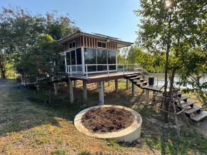 สวนภาวัฒน์ - Pawat Waterfront & Resort