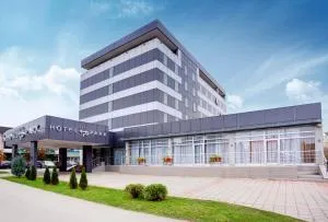 Hotel Monogram Park - Pavlovci