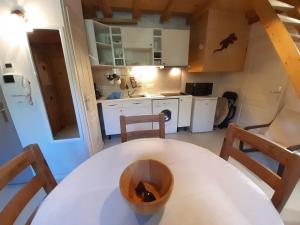 Studio cosy proche centre thermal avec mezzanine et wifi - FR-1-512-95