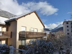 T1 bis 2* avec balcon et casier à ski pour 4 personnes - FR-1-512-227