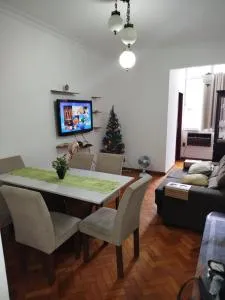 apartamento familiar laranjeiras prox a praia - Laranjeiras