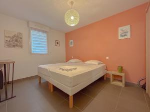 Appartements Appartement centrale a 100 m des plages Rue de Provence : photos des chambres