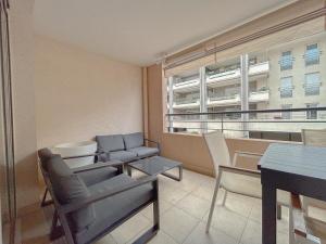 Appartements Appartement centrale a 100 m des plages Rue de Provence : photos des chambres