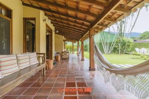 Casa em Ubatuba perto da Praia Lagoinha e Piscina