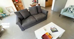 AC - Hypercenter - Luxury & Light