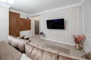 The Monarch Residential 10