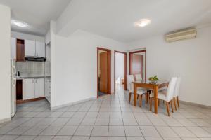Ruža&Nikolina "1" apartmani - Baška Voda