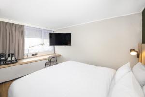 Hotels Campanile NATURE - Cahors : photos des chambres