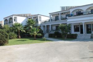 Ammos Apartments Corfu Greece