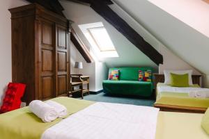 Twin Room with Extra Bed room in MuzeumLega