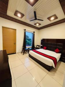 Lee Corbett Resort