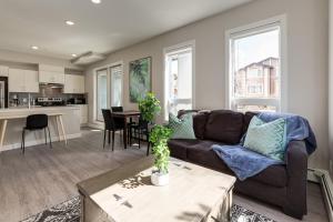 Free Heated Parking, Close to DT, Pet Friendly