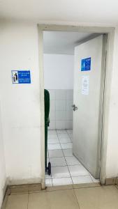 A Tidy Apartment In The City