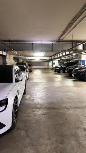 A Tidy Apartment In The City