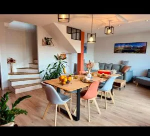 Spacious apartment with balcony - 普令基