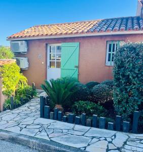 Mazet moderne, vue mer, clim, piscine