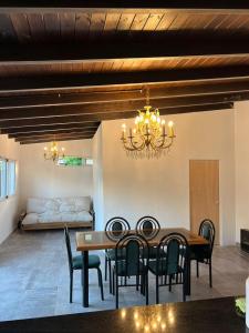 Casa con pileta en Fisherton Rosario