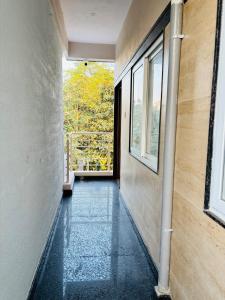 1 BHK Next to the Beautiful Park - 402