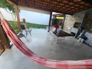 Casa da Dinda à 650m da praia de Itaúna