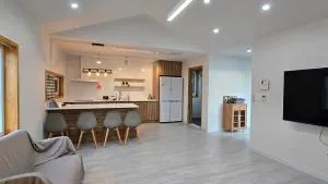 A piece of the travel - Yŏngnang-ni