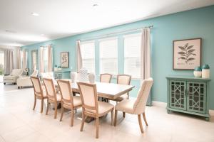 Vibrant Home With Private Pool, Pool Table Near Disney With Waterpark & Resort Access At Encore Resort - 7707Gr