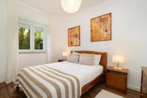 WHome Cozy Stay Steps away from the Train Station - Queluz