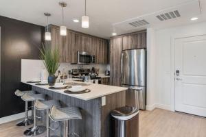 Cozy 1BR w Parking, Near Temple Sq & Delta Ctr