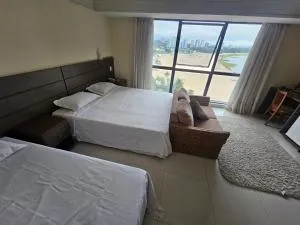 Tropical Executive Flat Vista Incrível para a Orla - Iranduba