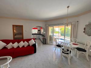 Villa Palmito by Aldertons