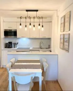 Appt 4 pers-2 CHB-2 SDB-Piscine-Linge inclus-Literies faites à l'arrivée inclus-Parking - 埃塔普勒