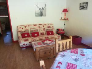 Apartment (4 Adults) room in Appartement Villard-de-Lans 3 pièces 4 personnes - FR-1-515-57
