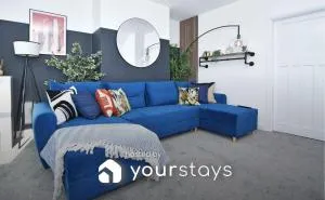 Lily House by YourStays - Cosy 3 Bedroom House in Crewe - 沃明翰