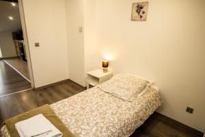 Appartements A L'Ombre du Pin - Large T4 Duplex near Disneyland and Paris, 1-7 Guests : photos des chambres