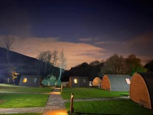 Lakeside Pods - pets welcome