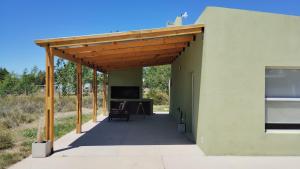 APA Coralillos - complejo de cabañas con parrillas y estacionamiento cubierto