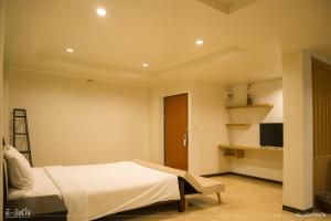 ดีลิฟวิ่ง เพลส มหาสารคาม