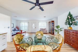 Stella Maris Coastal Getaway