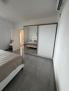 ANKA - apartment by the sea