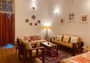 Naina Niwas - 2 BHK 5 min from the lake and mall - Rāmnagar