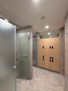 Regal 40 Srinakarin Apartment